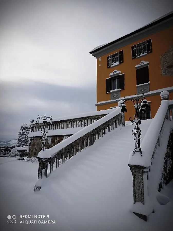 Villa La Palazzina Agazzano 0*,  Italia